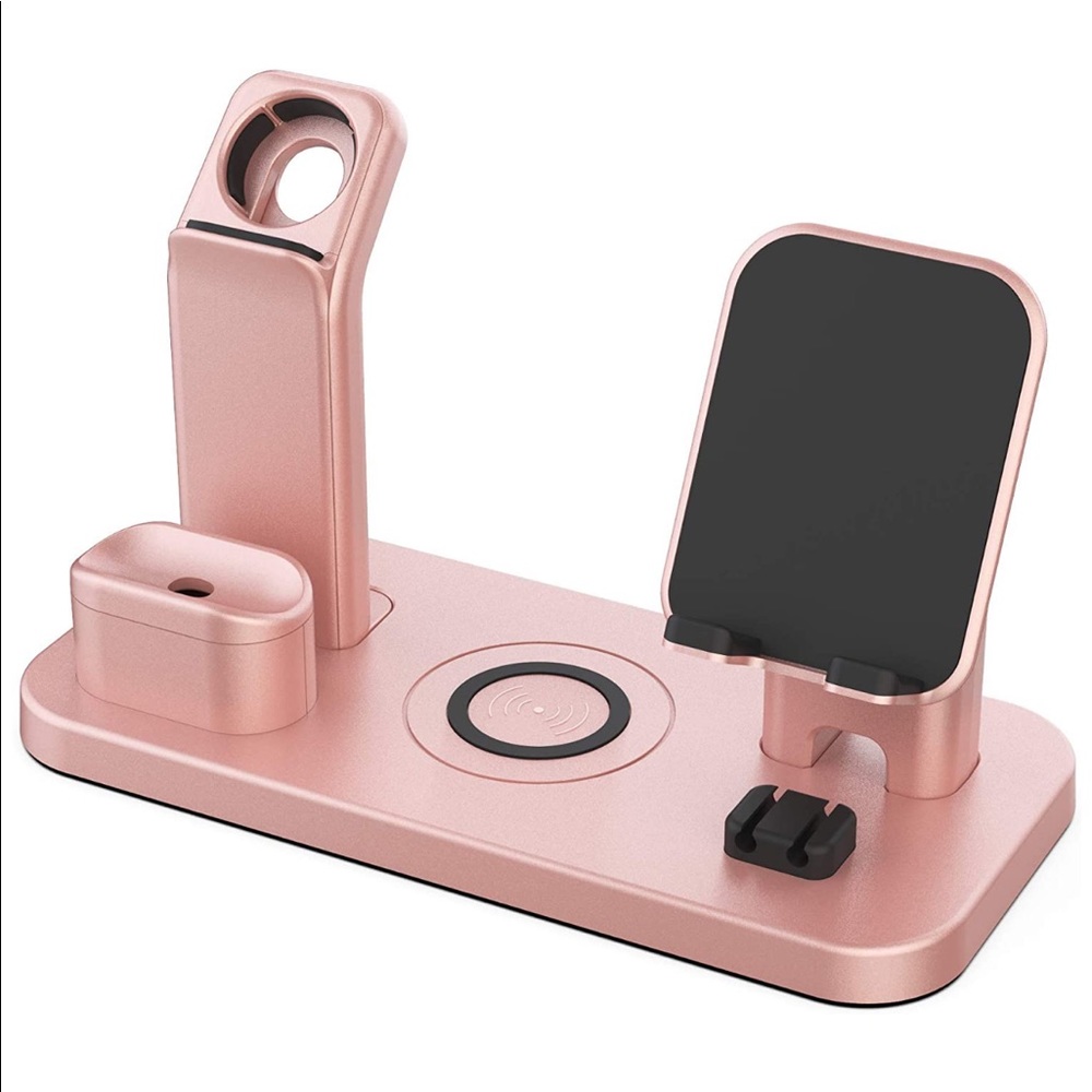 Elegant Rose Gold Device Charging Station